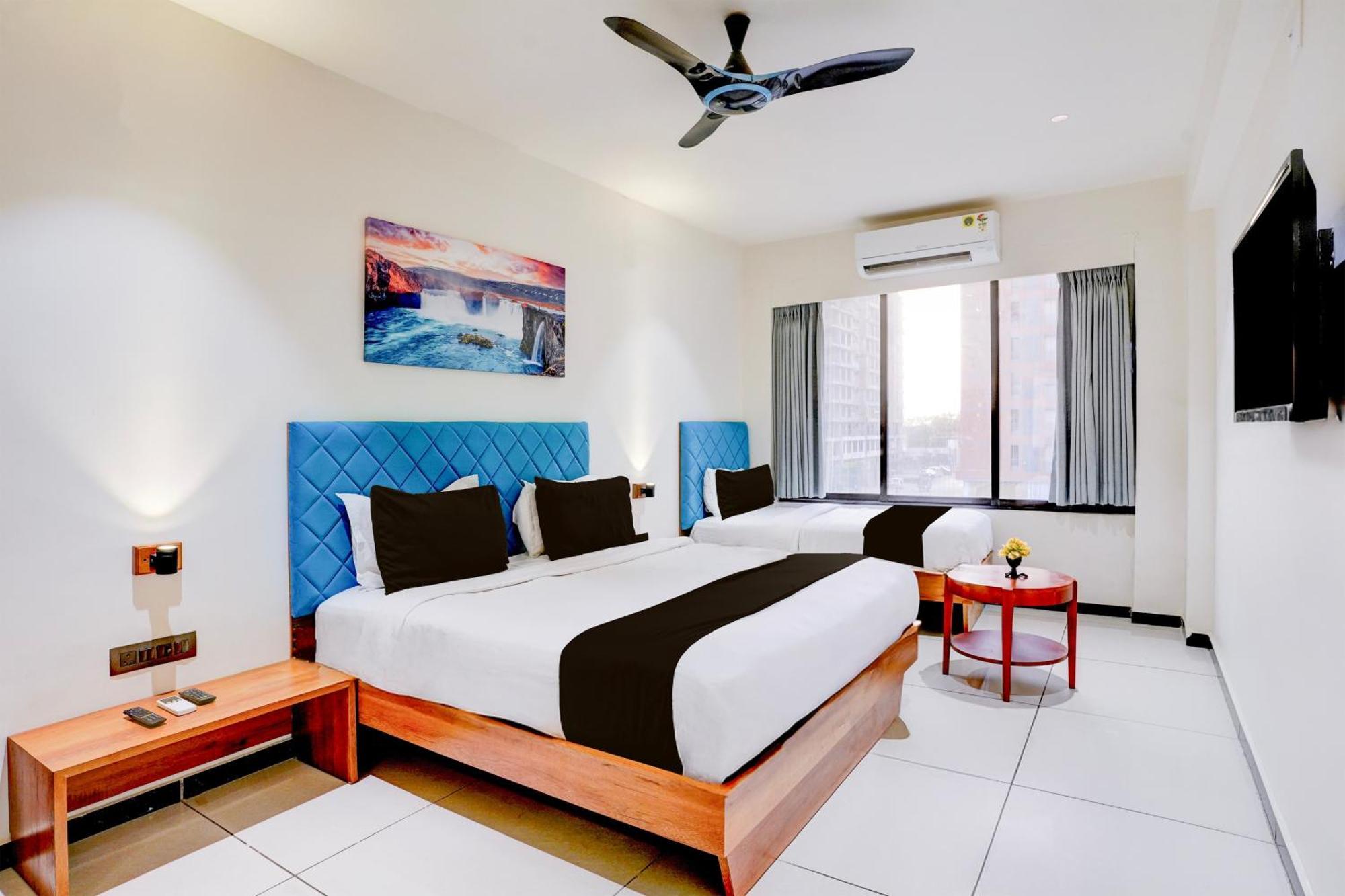 Palette- Siddharth Inn Гандинагар Экстерьер фото